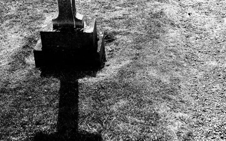 What Does Death Teach Us About the Way We Should Live?